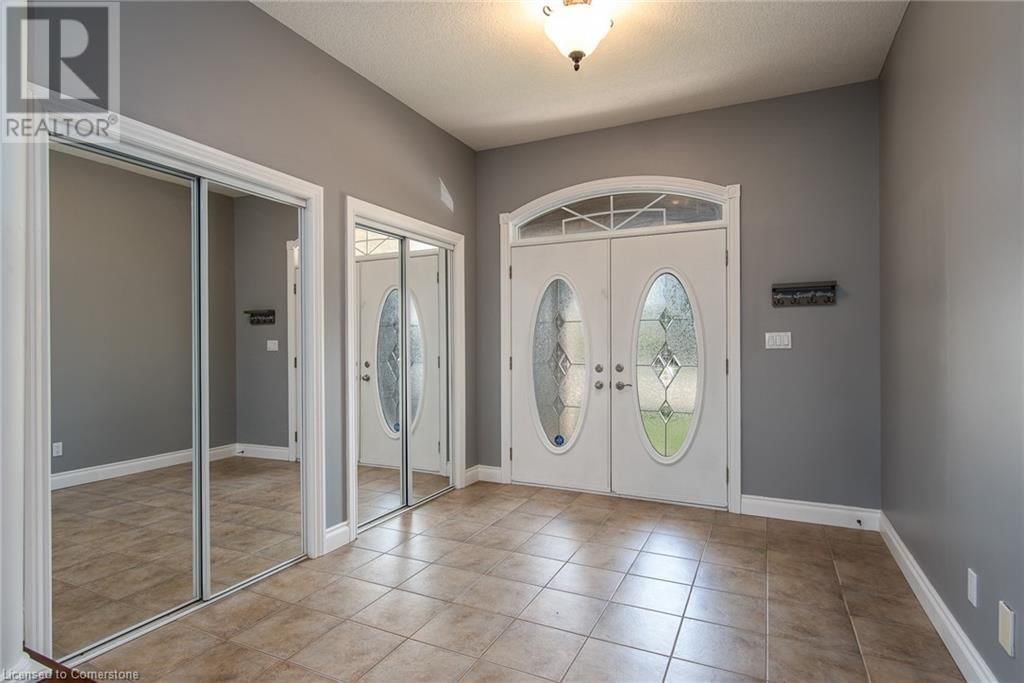 35 YARROW COURT Image 3
