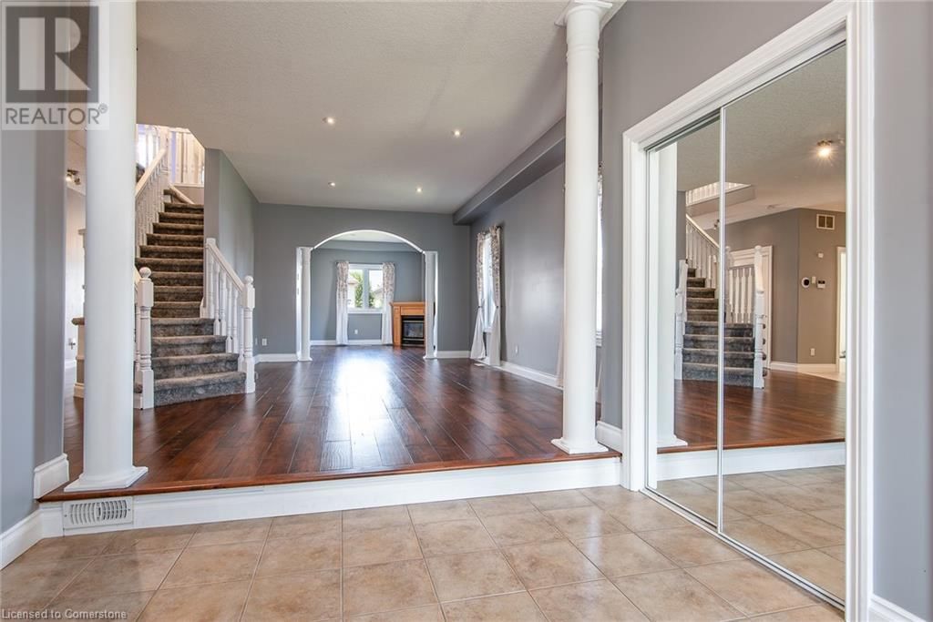 35 YARROW COURT Image 4