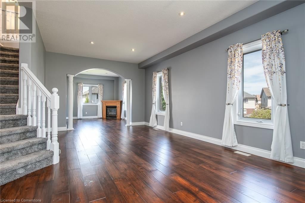 35 YARROW COURT Image 5
