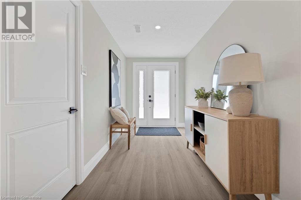 E - 71 BLUCHER STREET Image 3