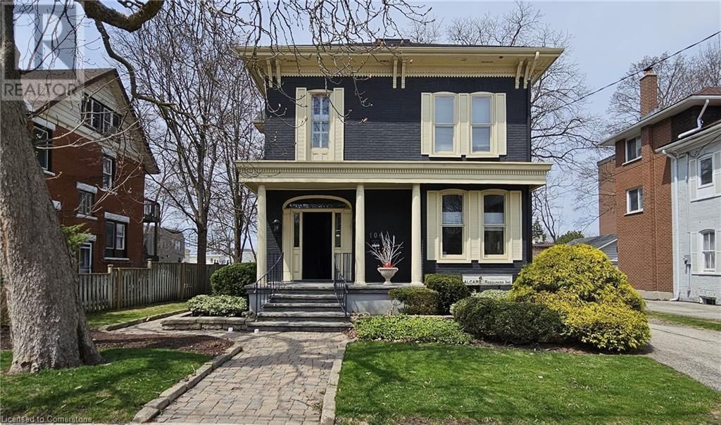 106 YOUNG STREET WEST Image 1