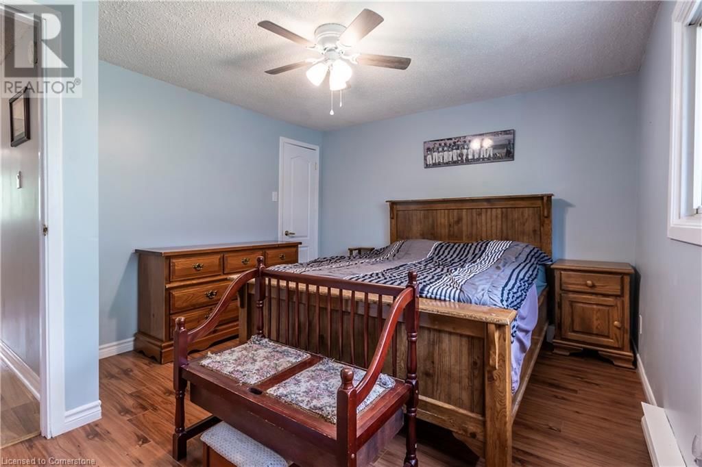 7 - 121 MORGAN AVENUE Image 16