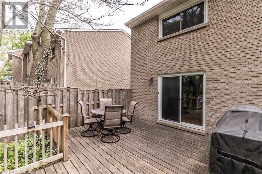 7 - 121 MORGAN AVENUE Image 27