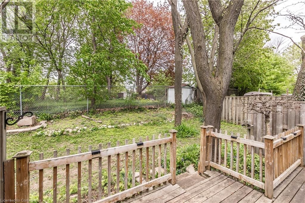 7 - 121 MORGAN AVENUE Image 28