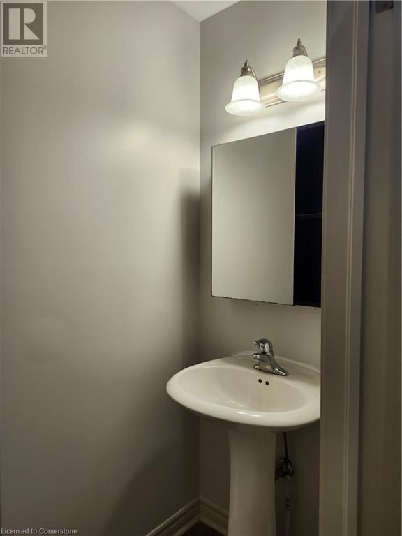 30 - 535 MARGARET ST STREET Image 15