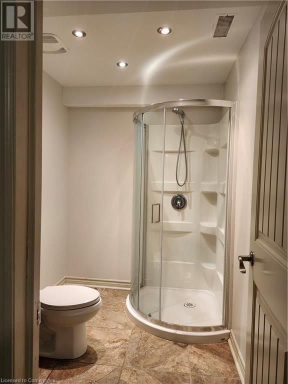 30 - 535 MARGARET ST STREET Image 31