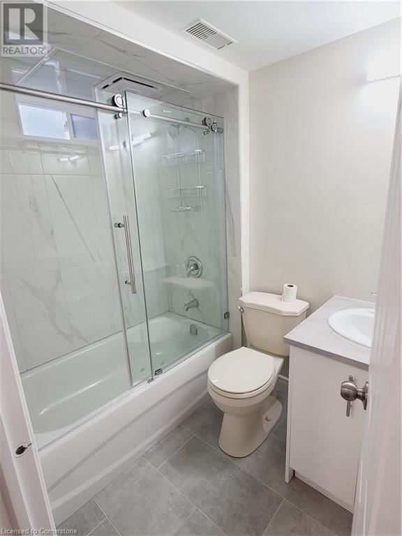 25 STRATHMERE PLACE Image 10