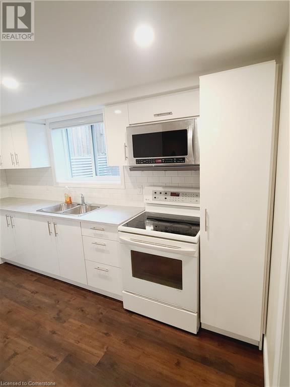 25 STRATHMERE PLACE Image 2