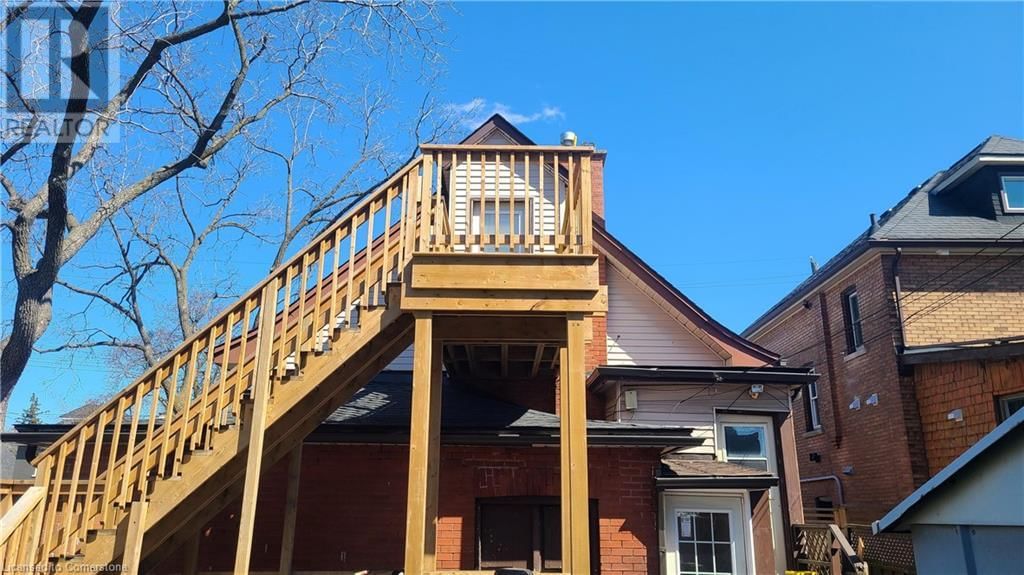 992 MONTCLAIR AVENUE Image 3