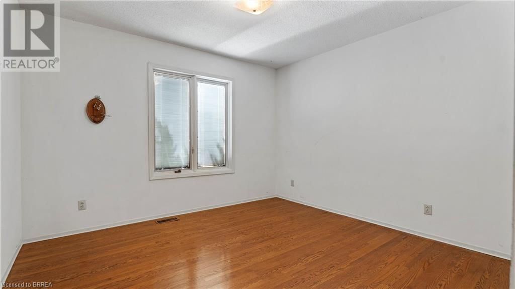 12 RIDGEWOOD PLACE Image 18