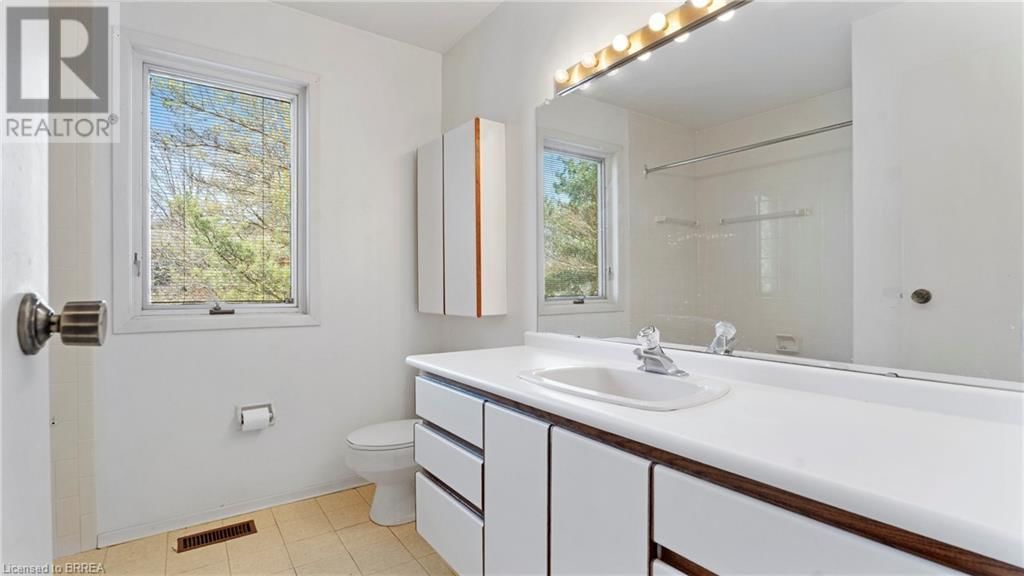 12 RIDGEWOOD PLACE Image 19