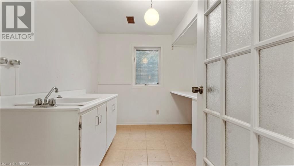 12 RIDGEWOOD PLACE Image 23