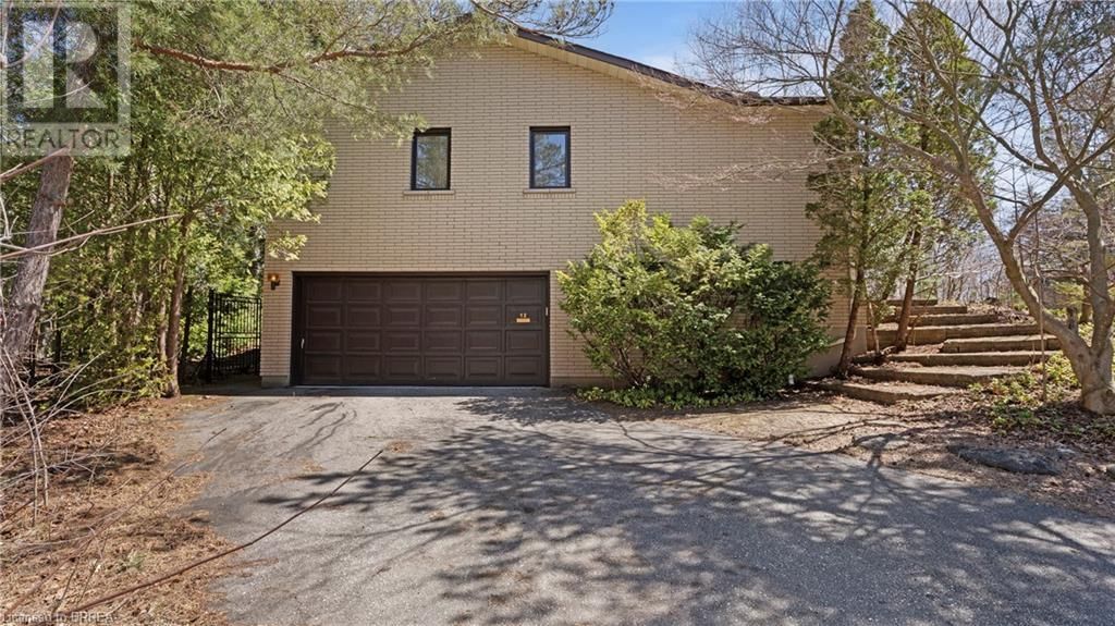 12 RIDGEWOOD PLACE Image 5