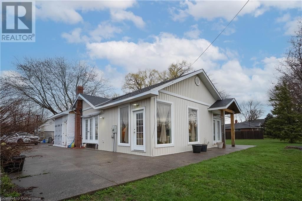 1093 SUNSET DRIVE Image 2