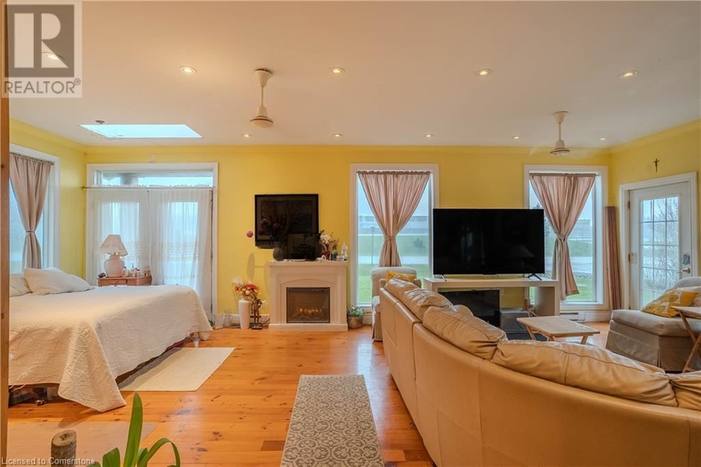 1093 SUNSET DRIVE Image 6