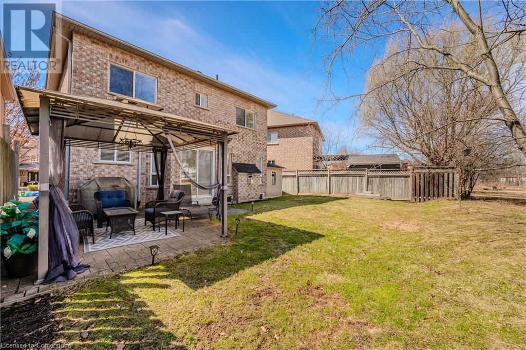 2267 EMPIRE CRESCENT Image 43