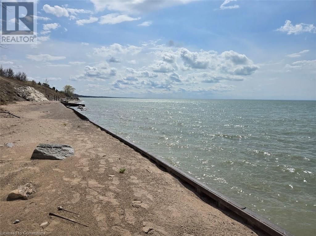 72147 LAKE SHORE DRIVE Image 11