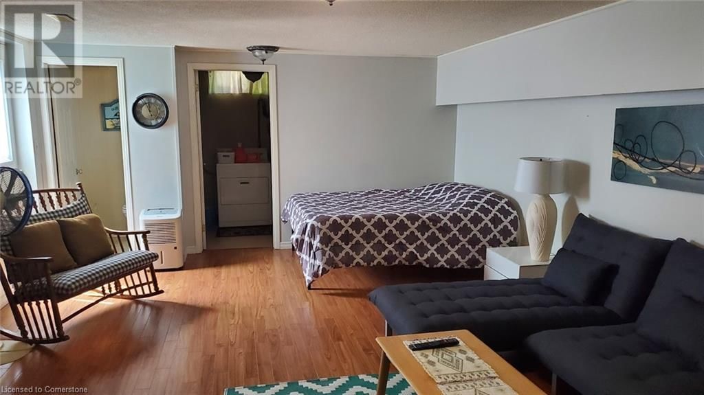 72147 LAKE SHORE DRIVE Image 19