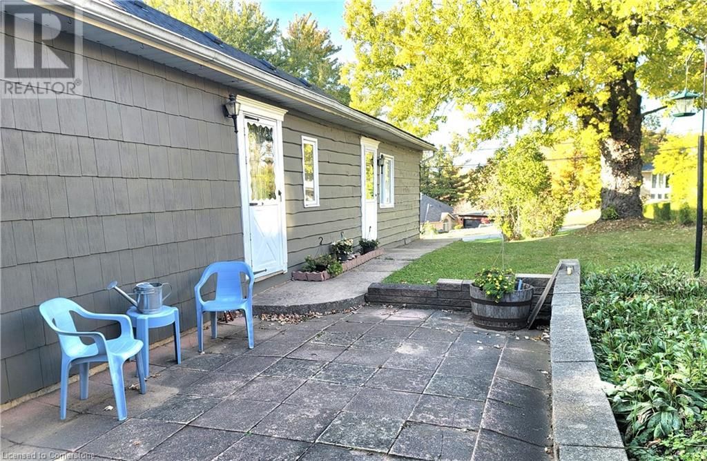 111 RIVERBANK DRIVE NORTH Image 20