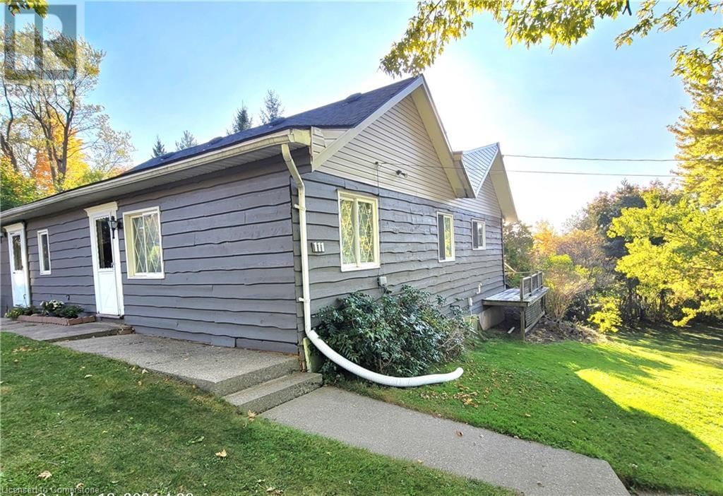 111 RIVERBANK DRIVE NORTH Image 4