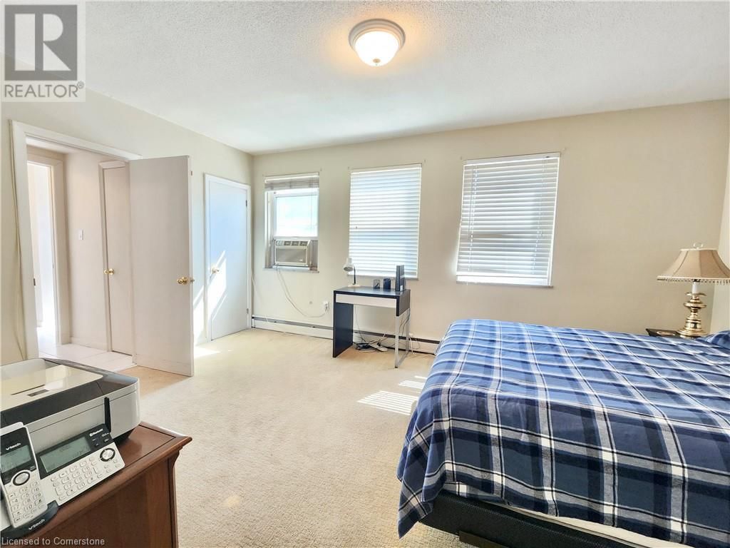 204 - 38 CHARLTON AVENUE WEST Image 7