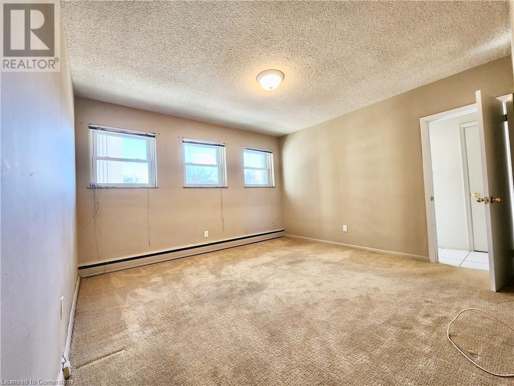 204 - 38 CHARLTON AVENUE WEST Image 8