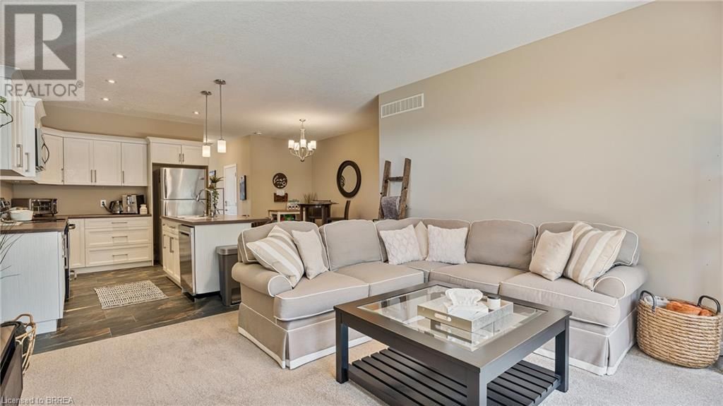 4 - 41 GARDEN AVENUE Image 3