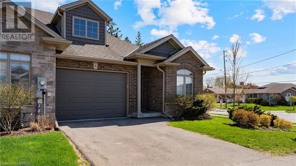4 - 41 GARDEN AVENUE Image 32