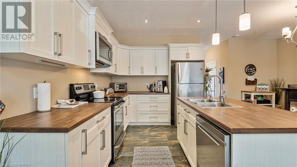 4 - 41 GARDEN AVENUE Image 7