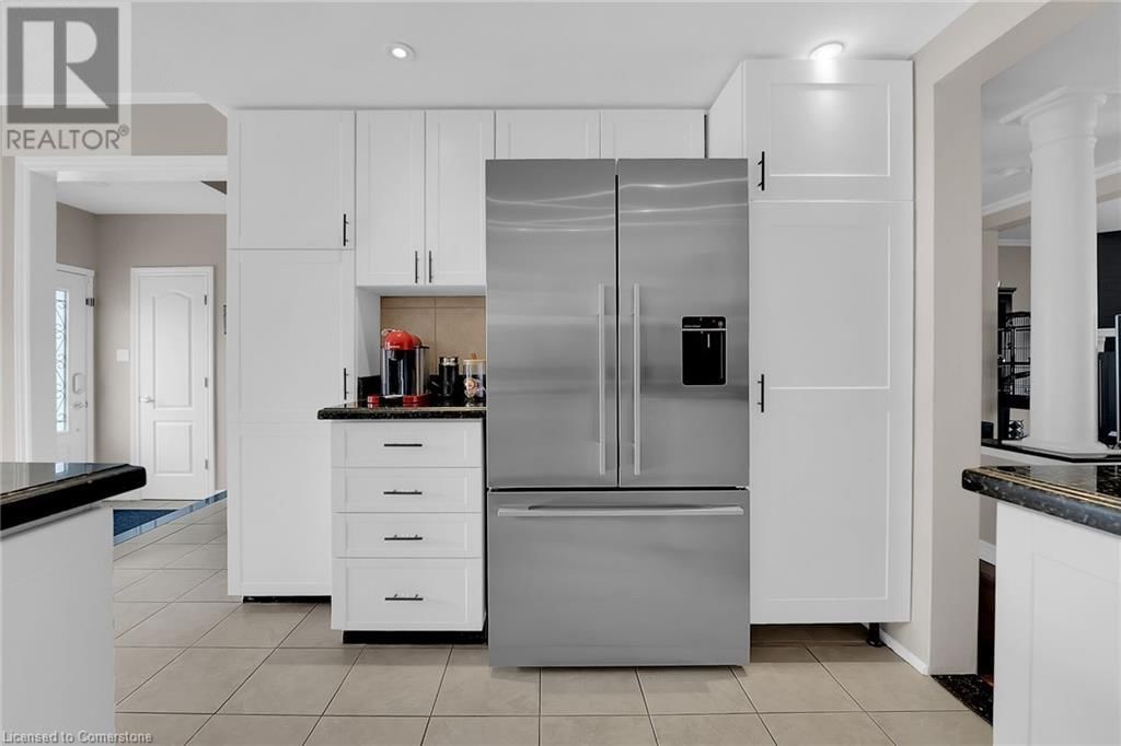 10 EDGEWATER DRIVE Image 10