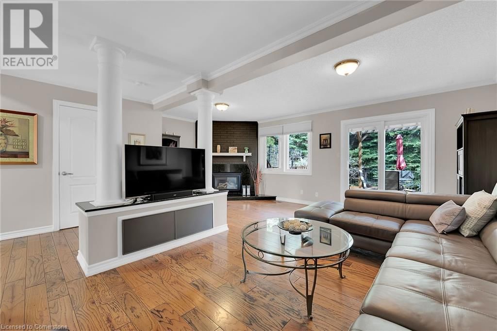 10 EDGEWATER DRIVE Image 16
