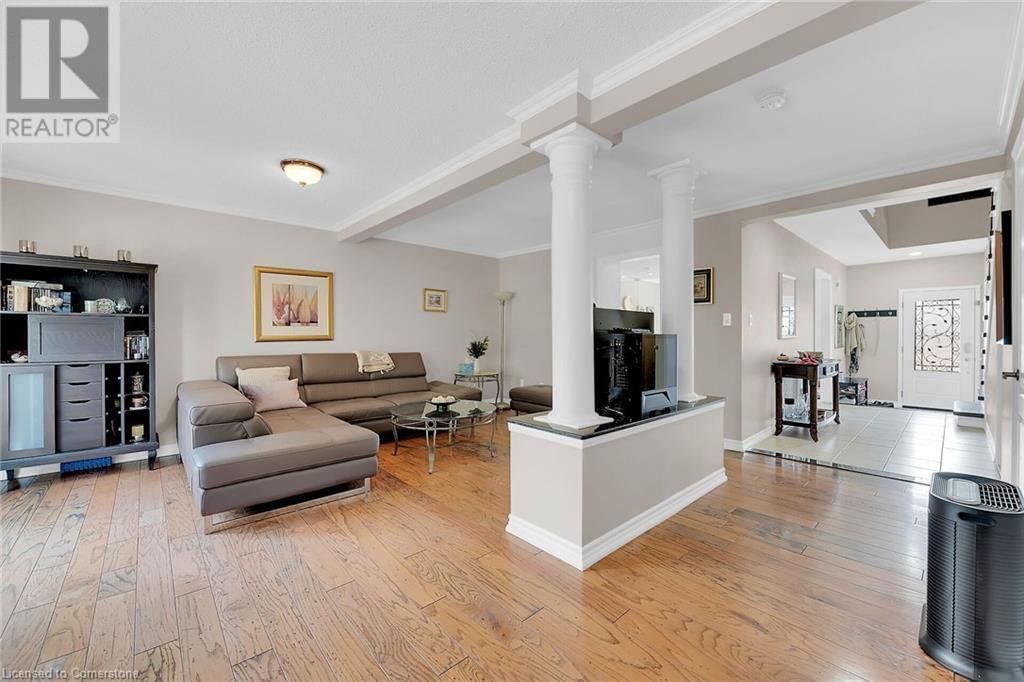 10 EDGEWATER DRIVE Image 20