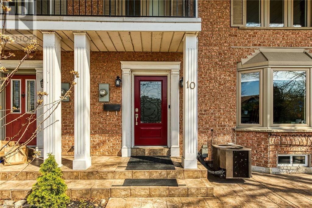 10 EDGEWATER DRIVE Image 3