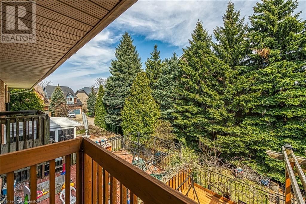 10 EDGEWATER DRIVE Image 37
