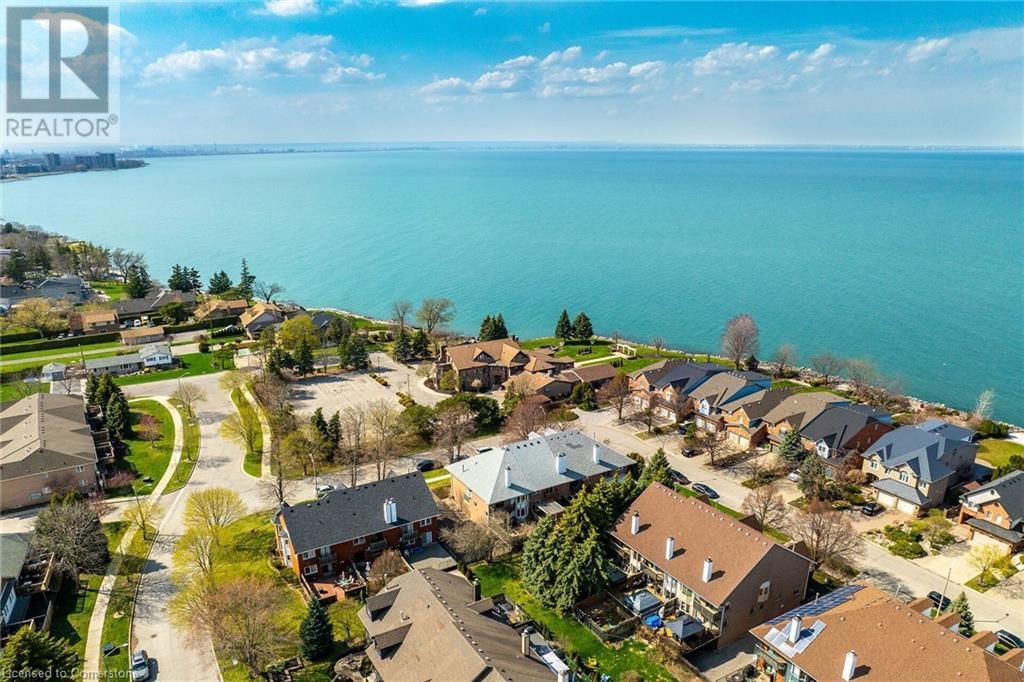 10 EDGEWATER DRIVE Image 49