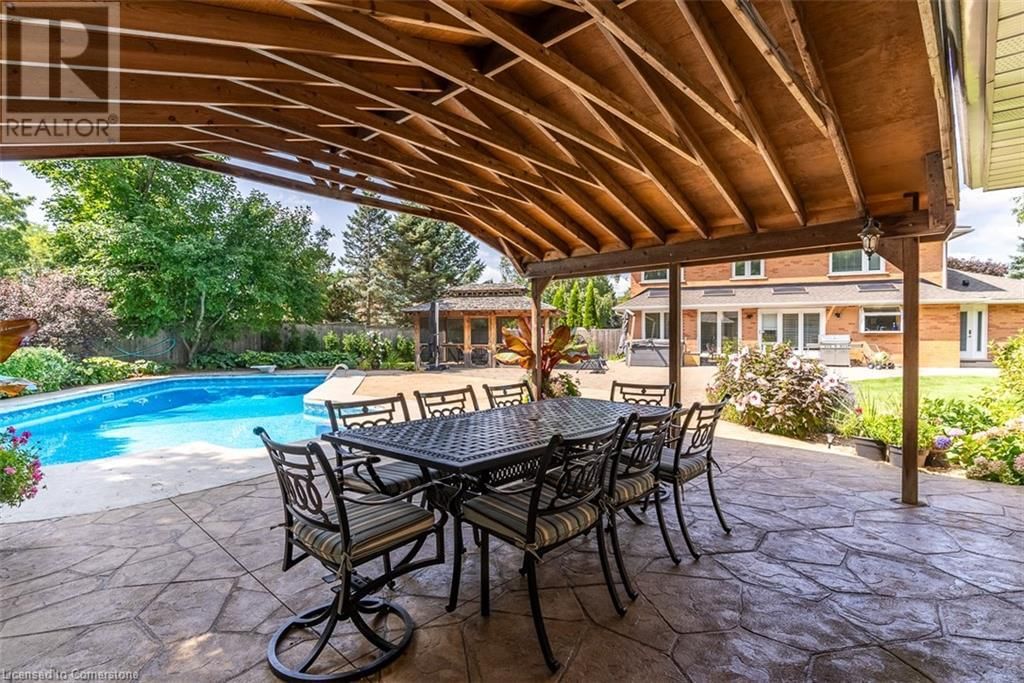 24 JOHN MARTIN CRESCENT Image 33