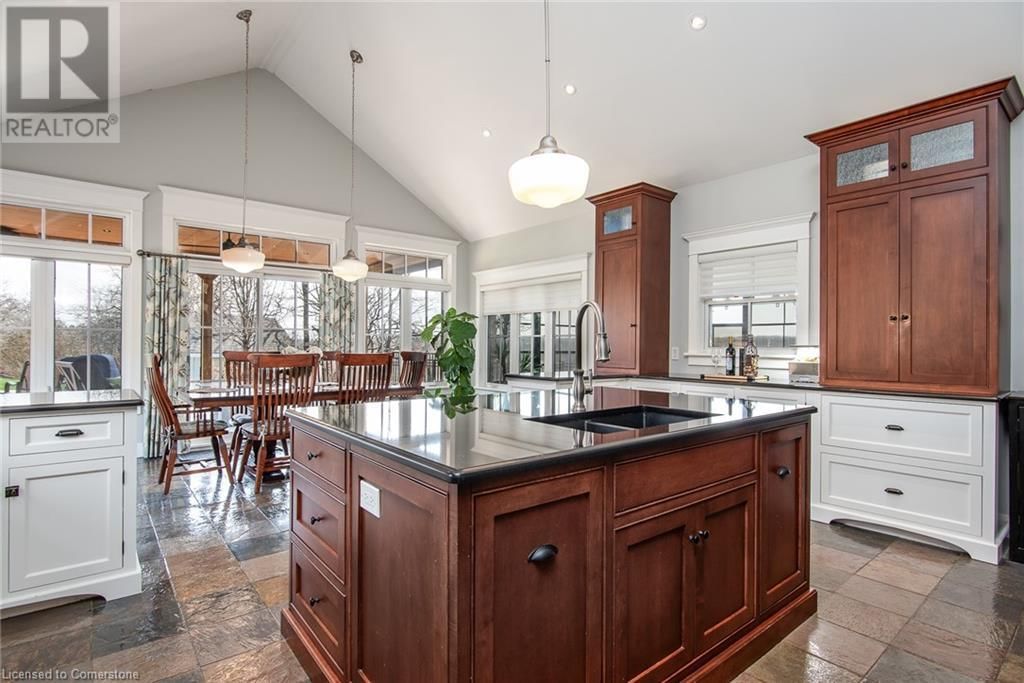 3351 HURON RD Image 13