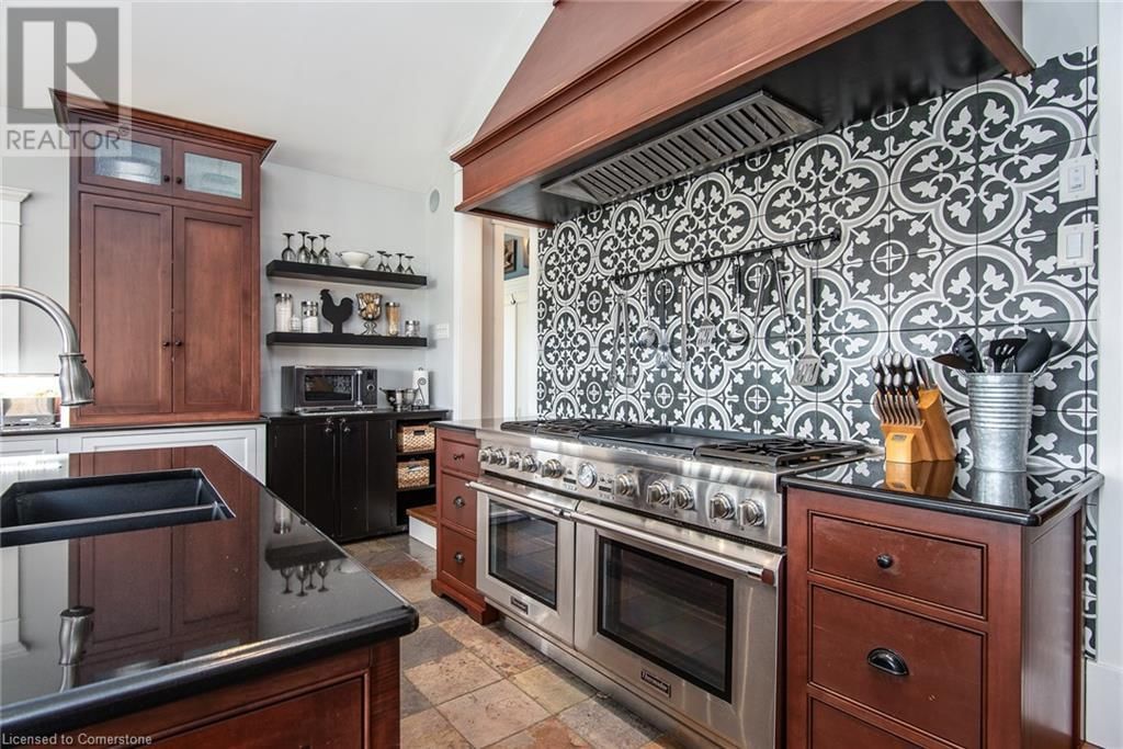 3351 HURON RD Image 14