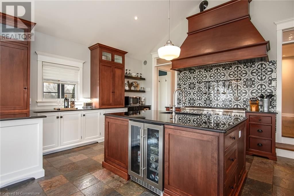 3351 HURON RD Image 15
