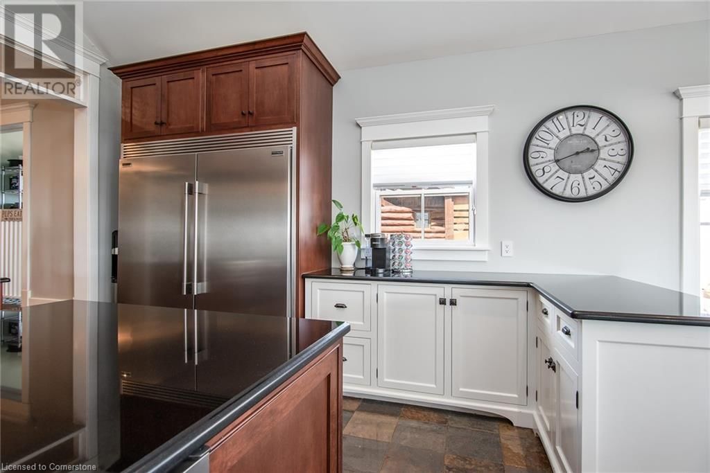 3351 HURON RD Image 17