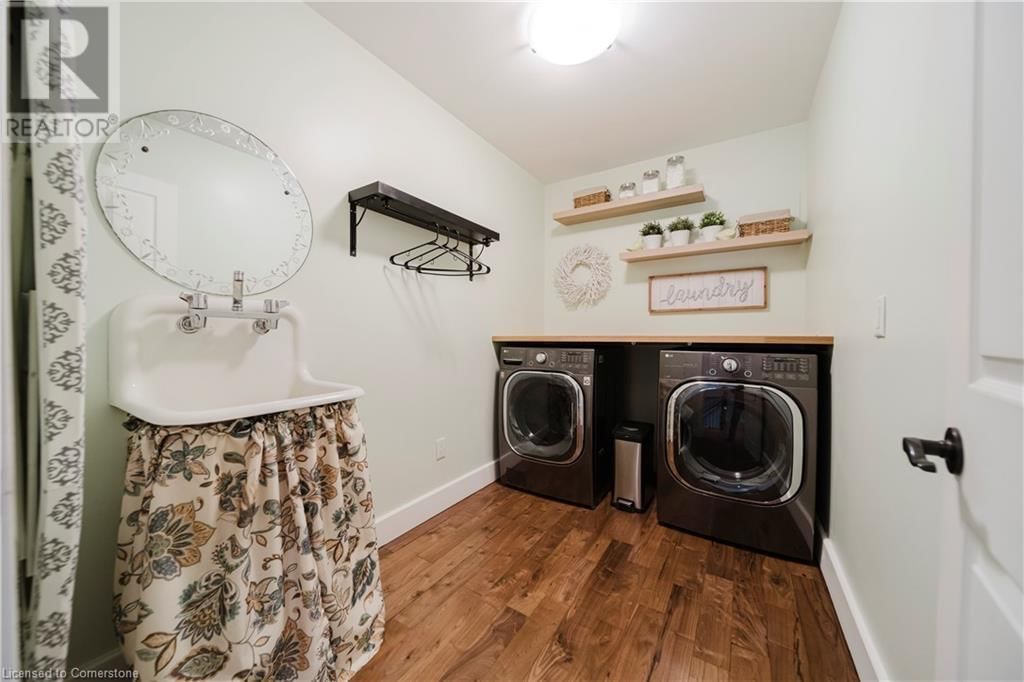 3351 HURON RD Image 29