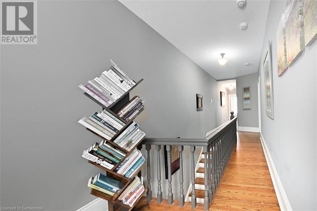21 BALDWIN STREET Image 18