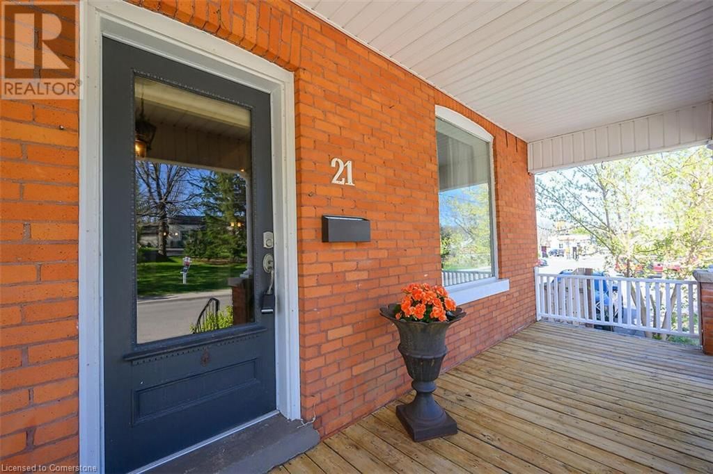 21 BALDWIN STREET Image 3