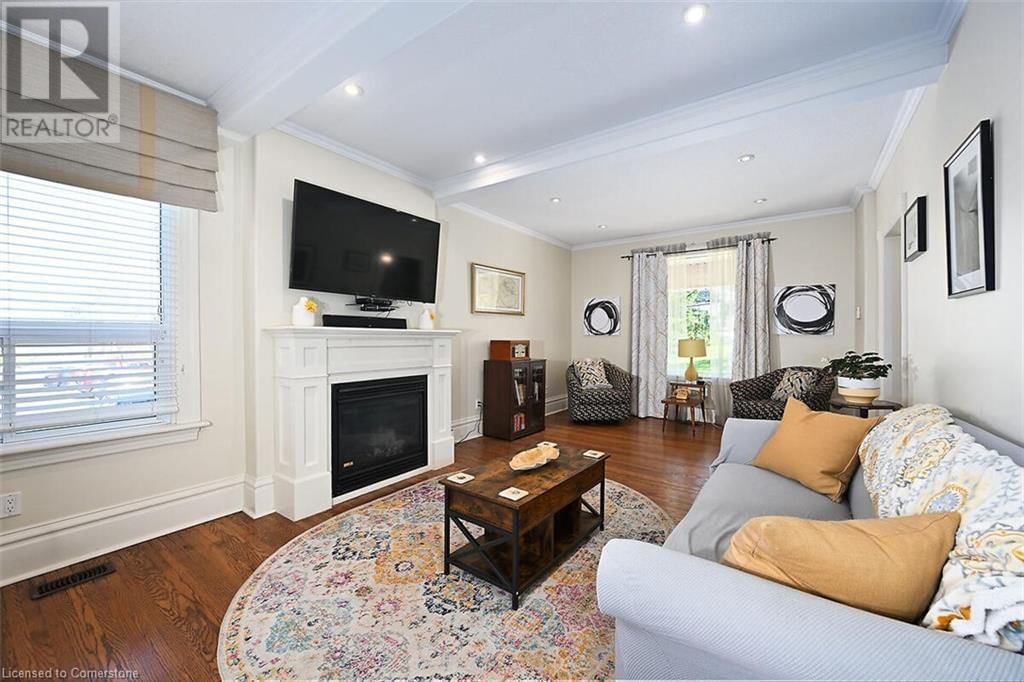 21 BALDWIN STREET Image 5