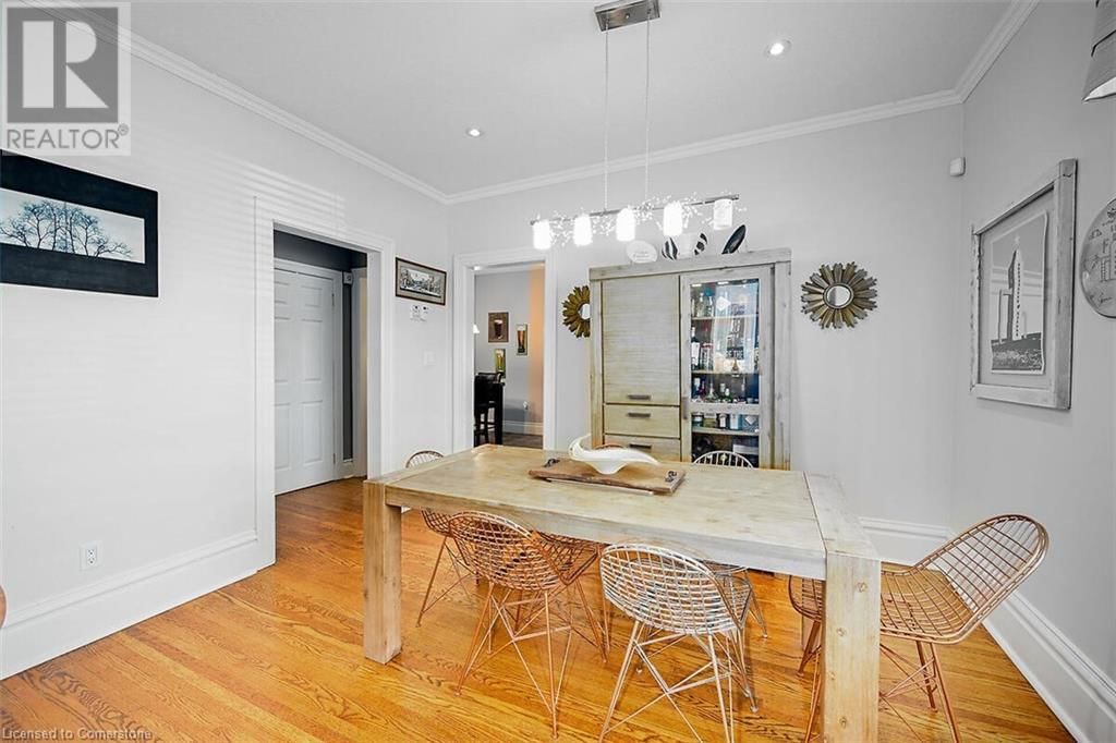 21 BALDWIN STREET Image 8