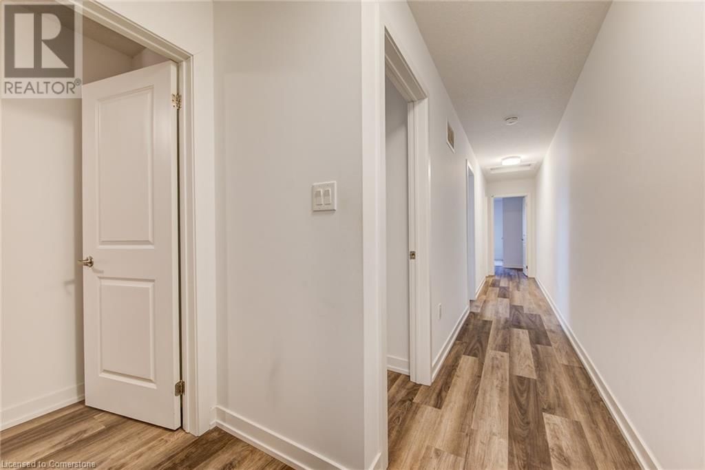 35 - 205 WEST OAK TRAIL Image 17