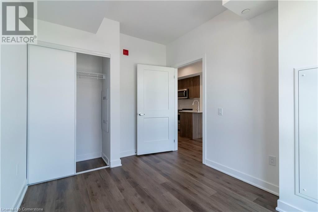 209 - 312 ERB STREET WEST Image 17