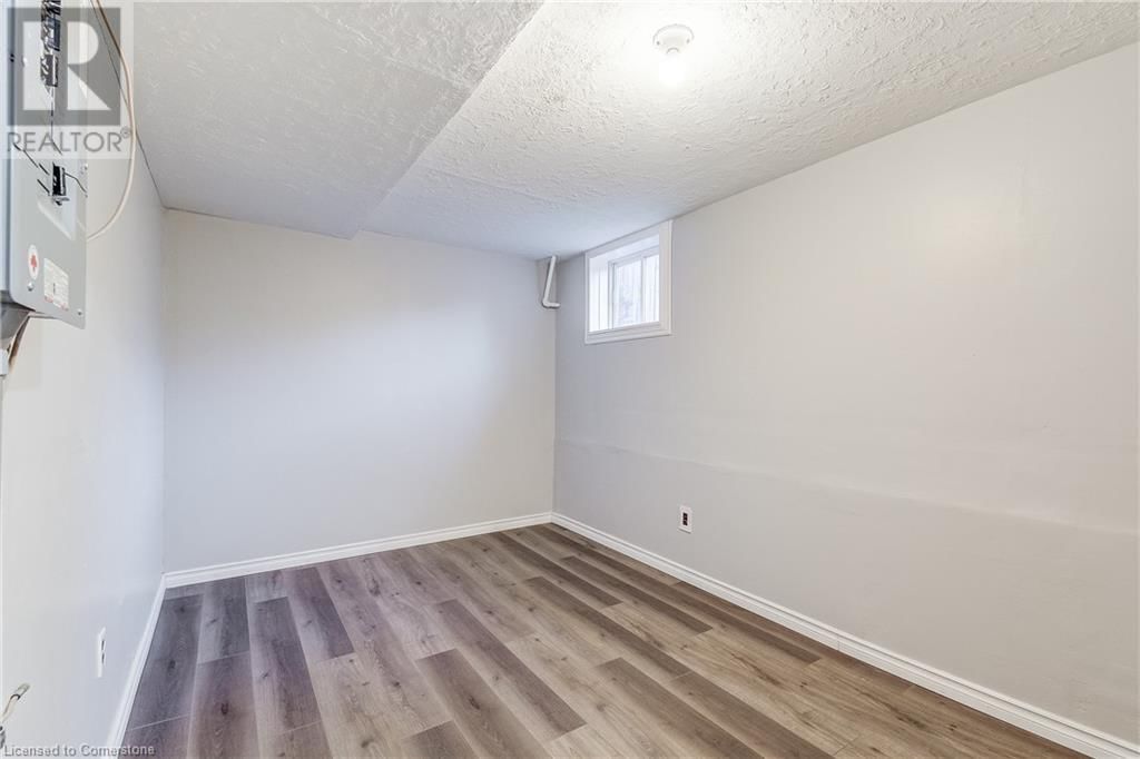 3 - 1355 UPPER GAGE AVENUE Image 27