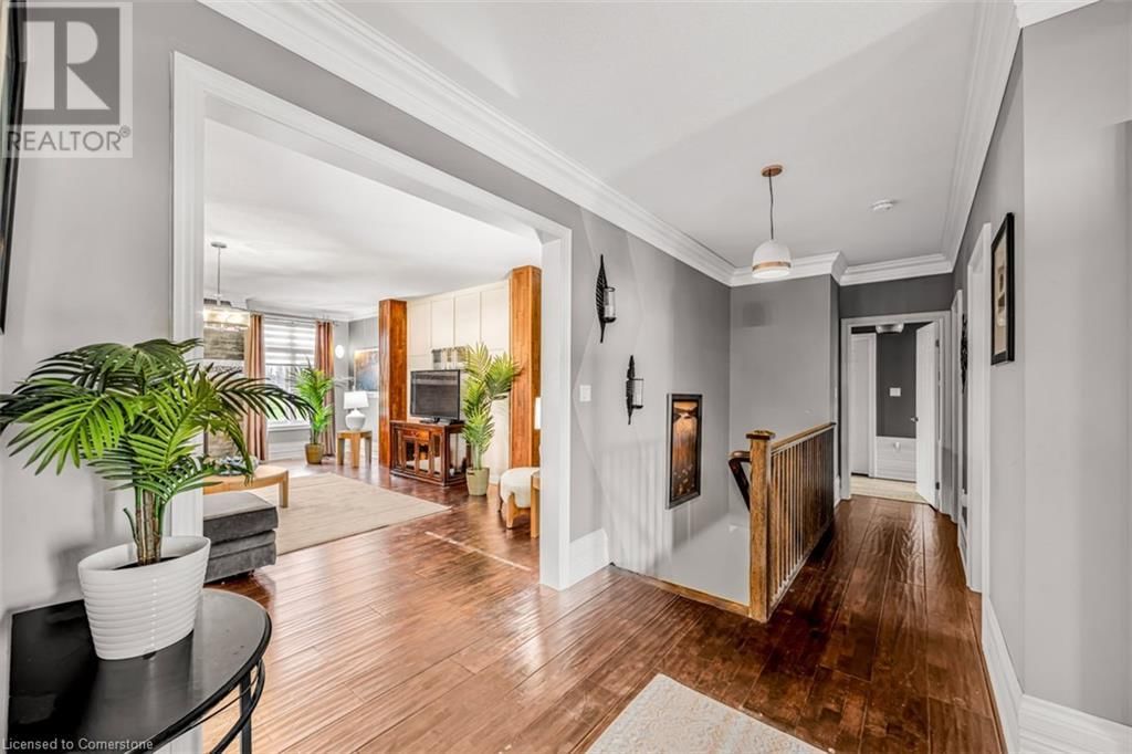 20 CHESSWOOD TRAIL Image 19