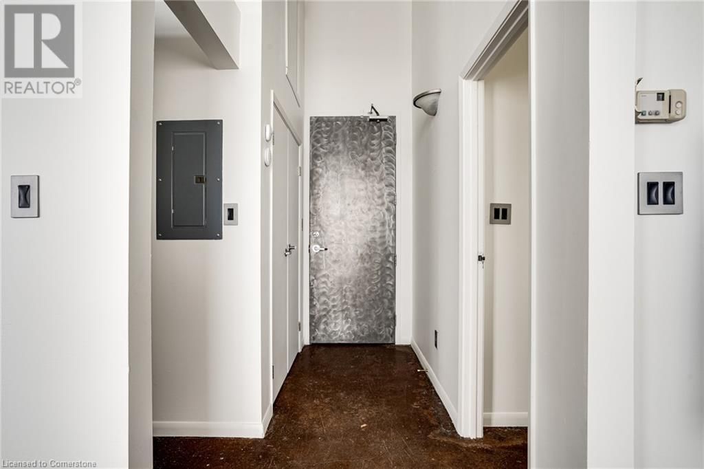 401 - 11 REBECCA STREET Image 3